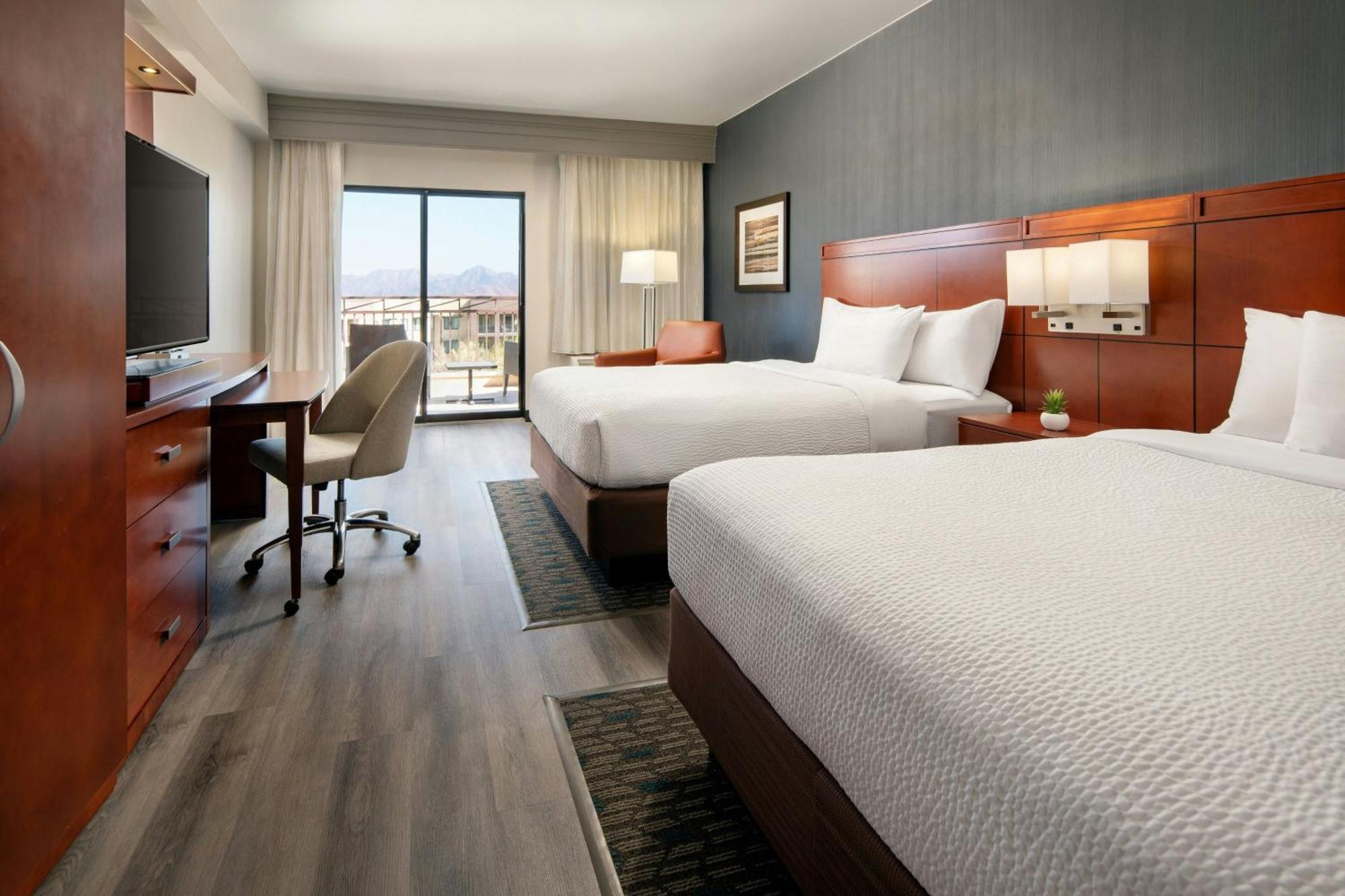 Courtyard By Marriott Scottsdale Salt River Экстерьер фото