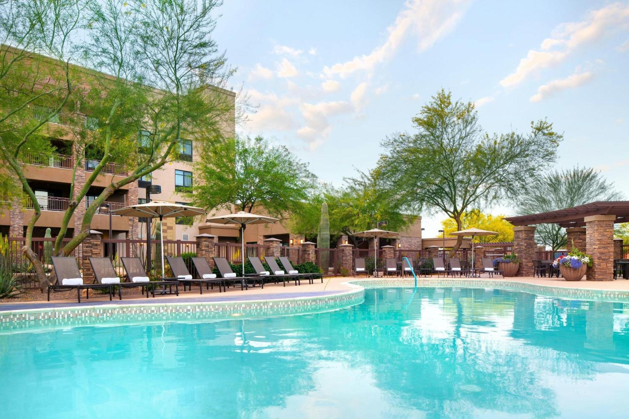 Courtyard By Marriott Scottsdale Salt River Экстерьер фото
