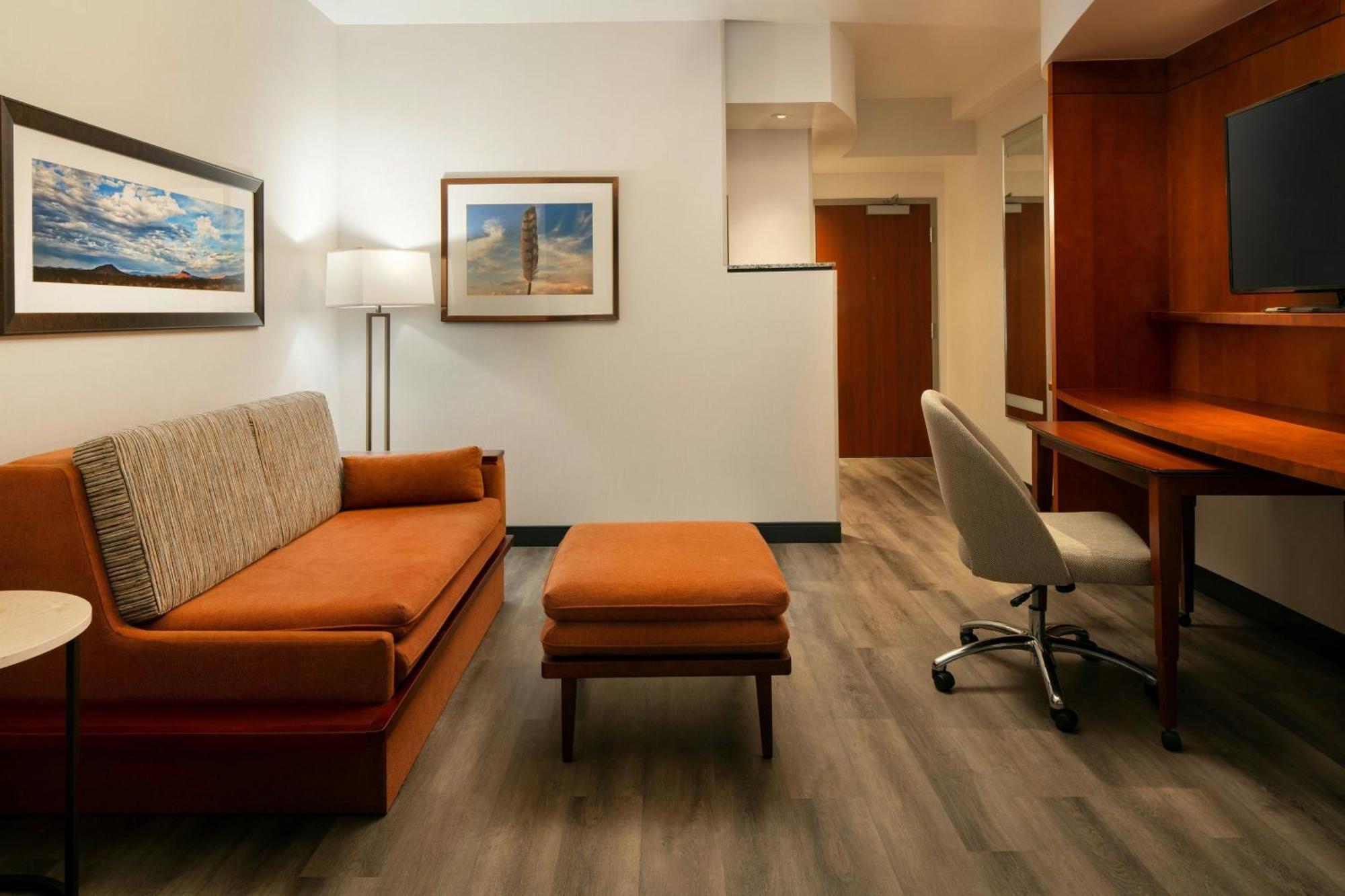 Courtyard By Marriott Scottsdale Salt River Экстерьер фото
