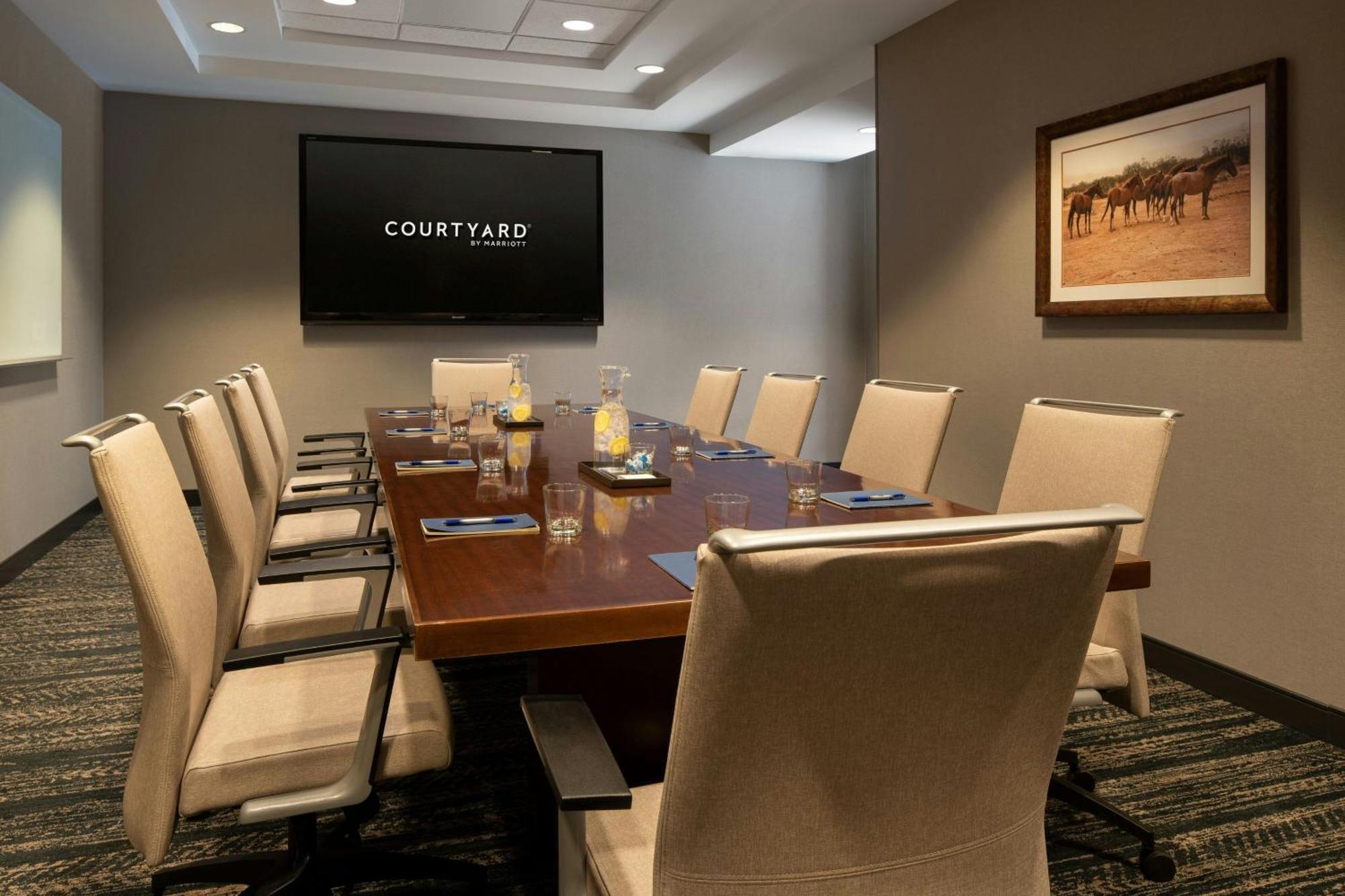 Courtyard By Marriott Scottsdale Salt River Экстерьер фото